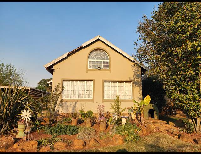 3 BEDROOM FREESTANDING FOR SALE IN GREENDALE